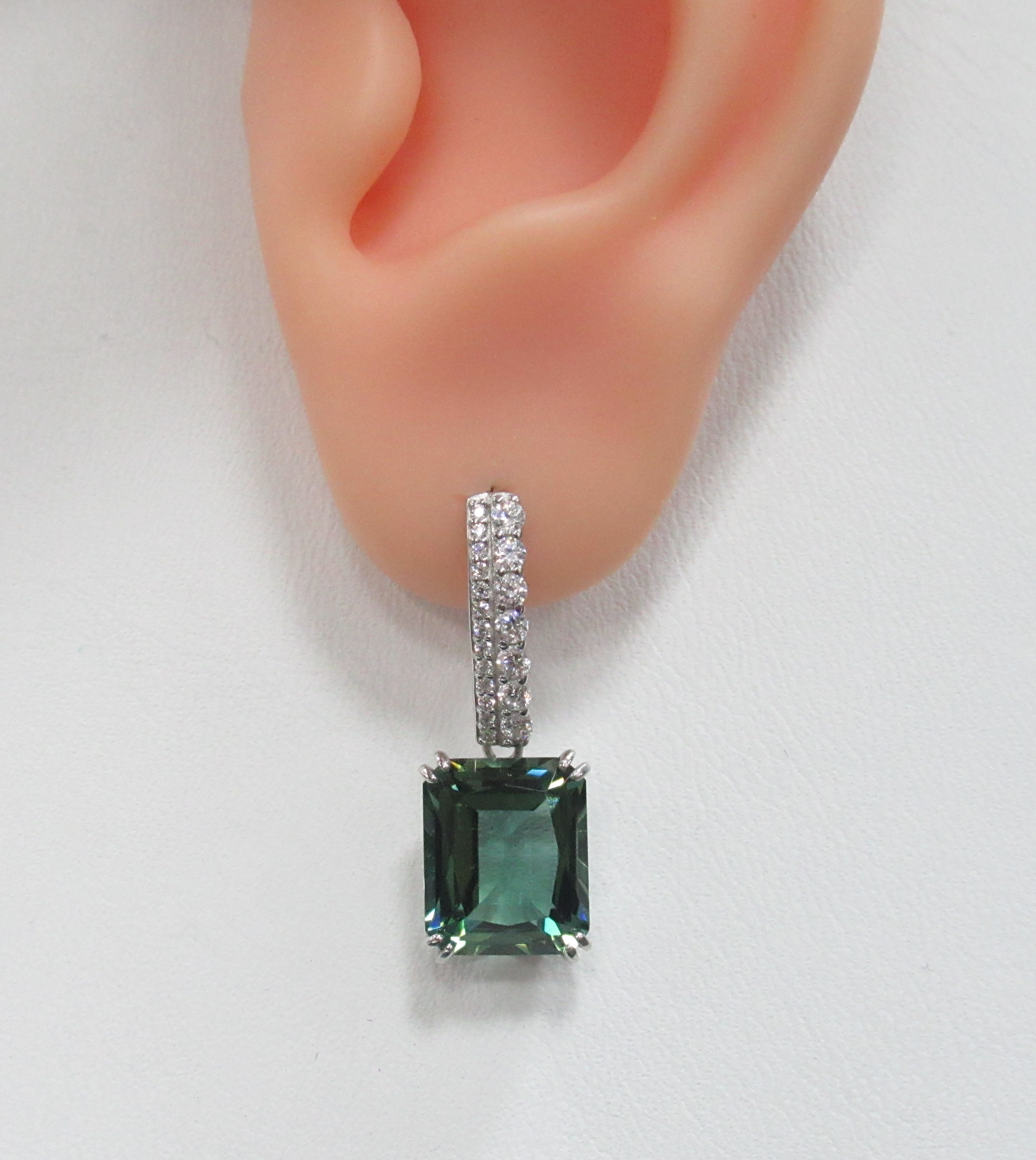 Серебряные серьги с празиолитами